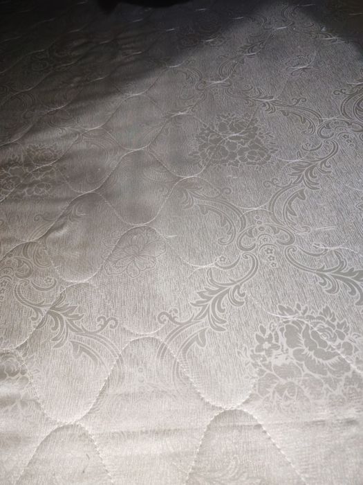 Отдам  матрас САМОВЫВОЗ