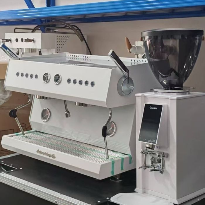 Кофемашина + кофемолка