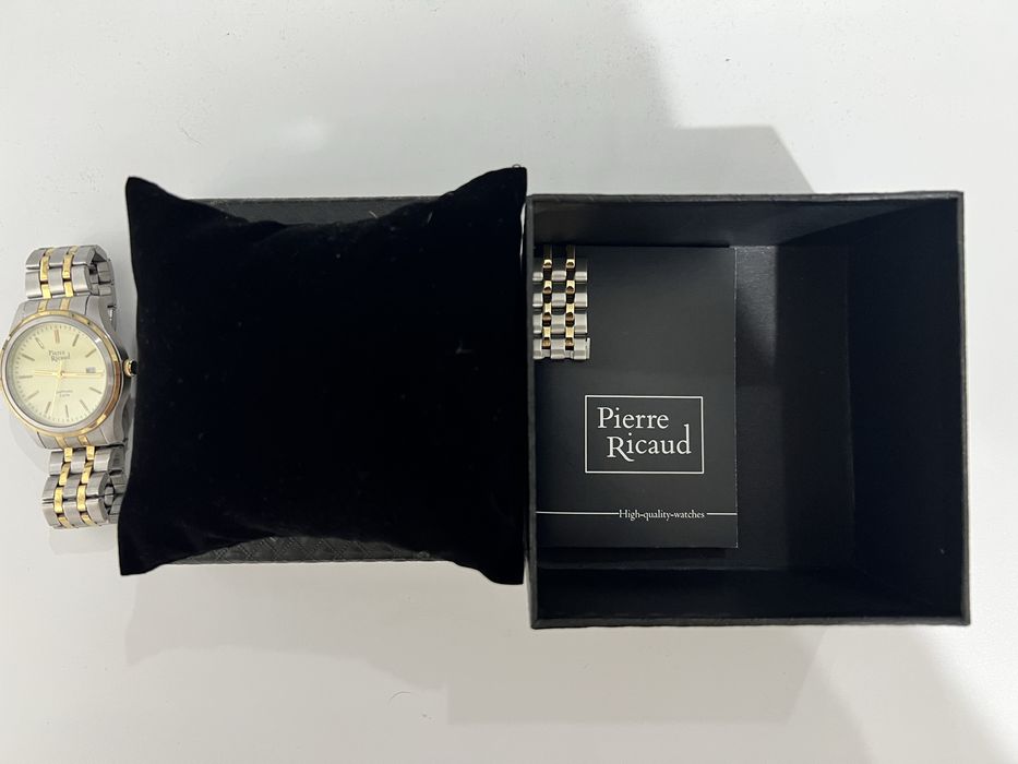 Часы Pierre Ricaud