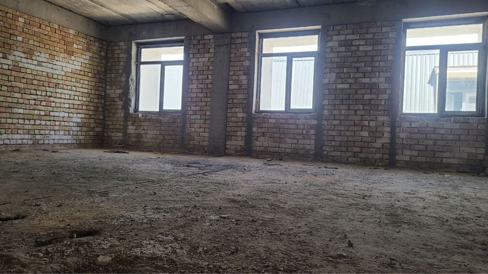 5 комнатная дуплекс квартира 126 кв. Хонабод курувчилар строители