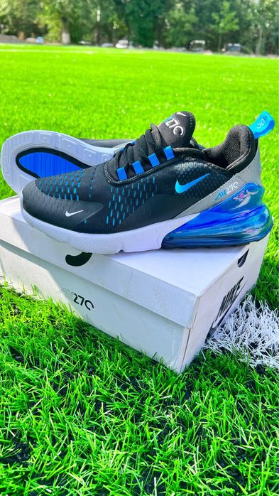 Крассовки Nike AirMax