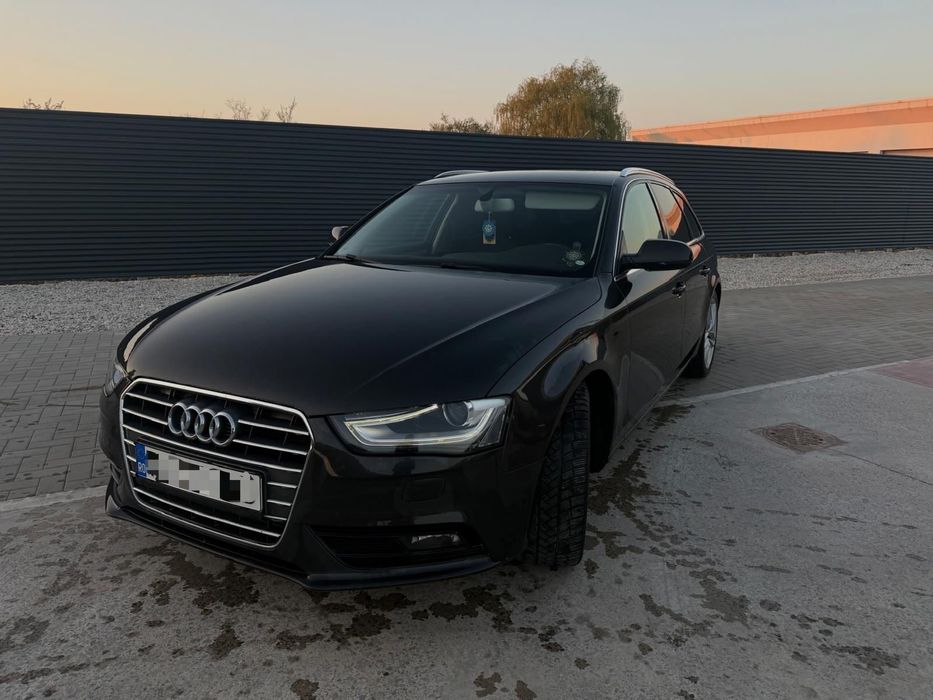 Vând Audi A4 B8.5 Break
