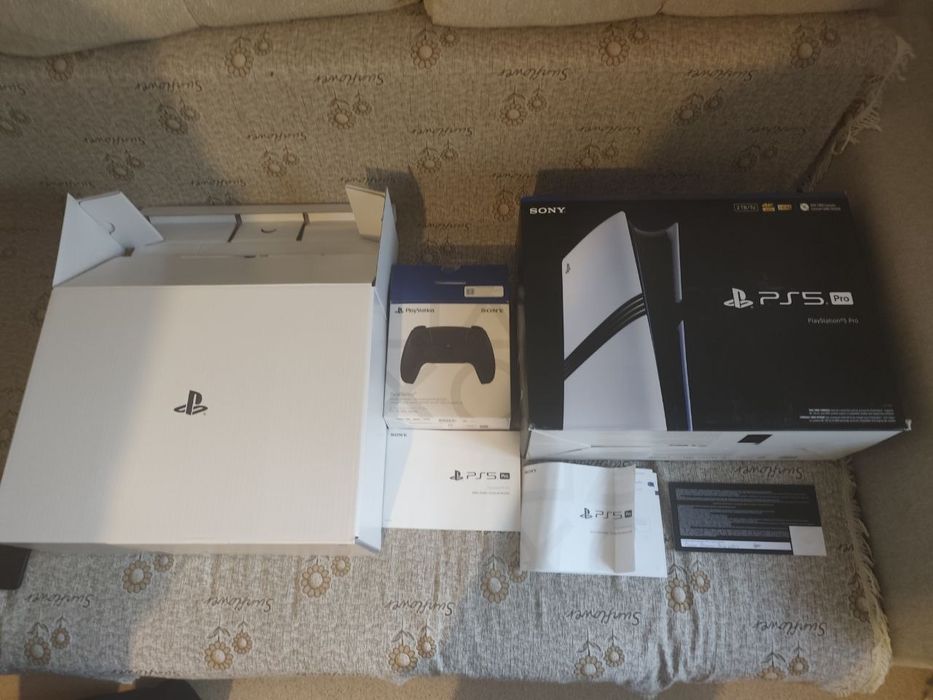 Продам Ps 5 Pro , 2 Тб