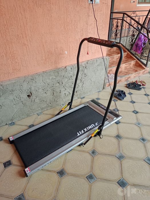 Беговая дорожка UnixFit R-300C