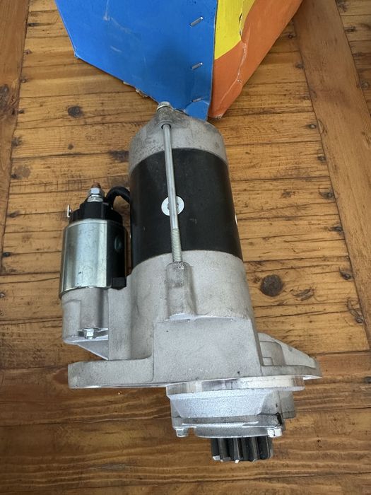 Isuzu stator zapchast