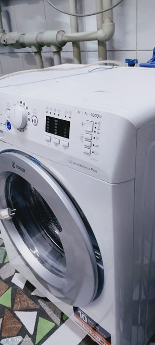 Продам стиральную машинку