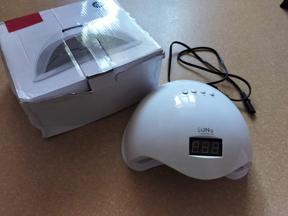 Продаётся набор для маникюра