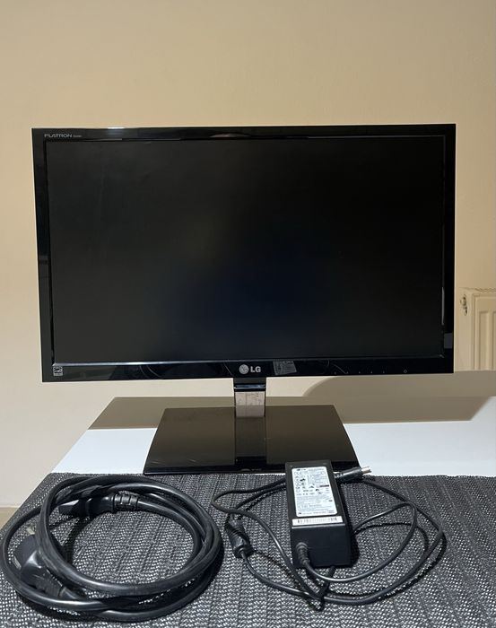 Monitor LG Full HD