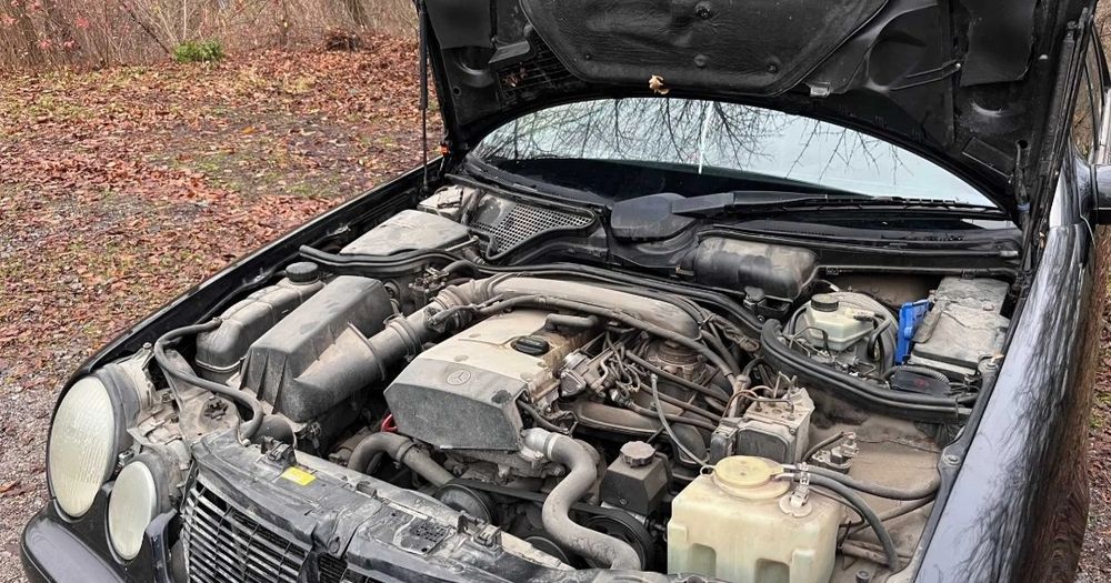 Двигатель Мерседес 210