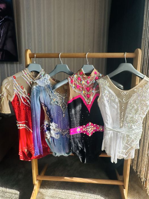 Трика за художествена гимнастика