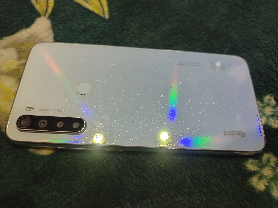 Redmi note 8 sotiladi holati b/u