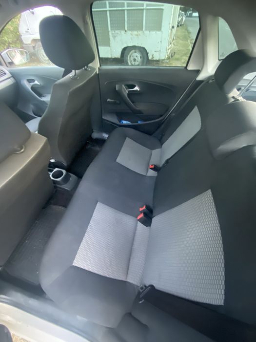 VOLKSWAGEN Polo 0 — imagine 4