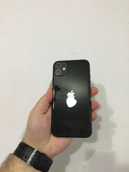 iPhone 11 128GB продам только