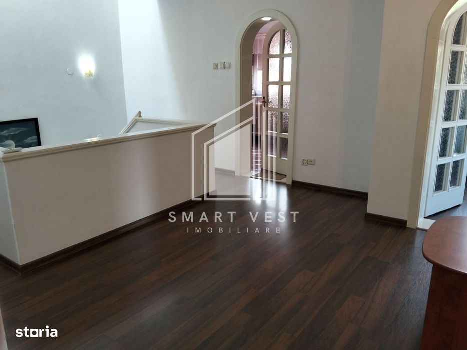 Casa de vânzare 380mp + locuinta separata pt oaspeti | Zona Cloșca