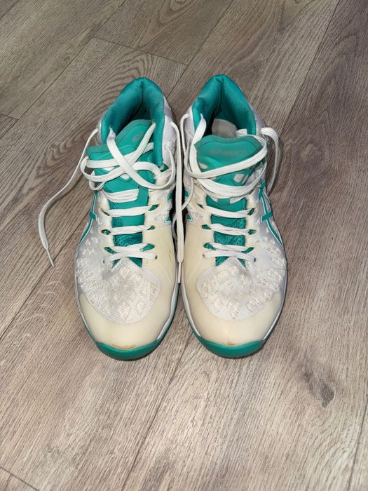 asics волебольные кроссовки