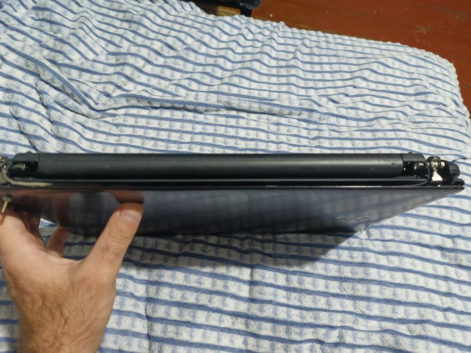 Acer Aspire E1 series (модель Z5WE1)