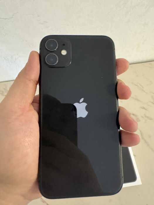 Продаю Iphone 11 64gb
