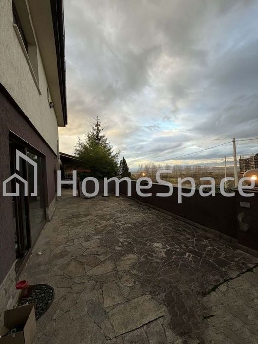 Продава се Къща в с. Лозен, Област София-град - 302 кв.м за 1157 €/кв.м - Снимка #9