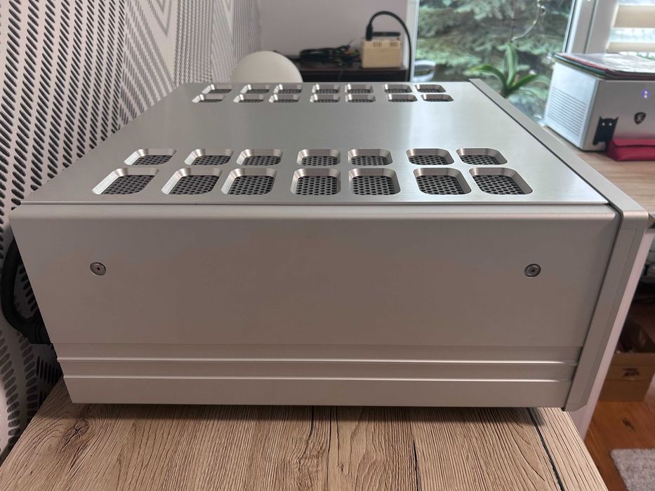 Luxman L-509Z (2023) - Amplificator integrat high-end