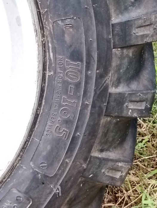 2 roti tip Bobcat 10-16,5