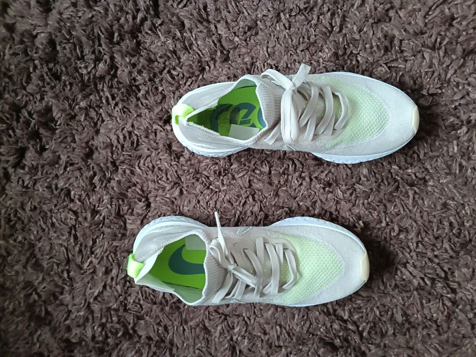Nike epic react flyknit 42.5