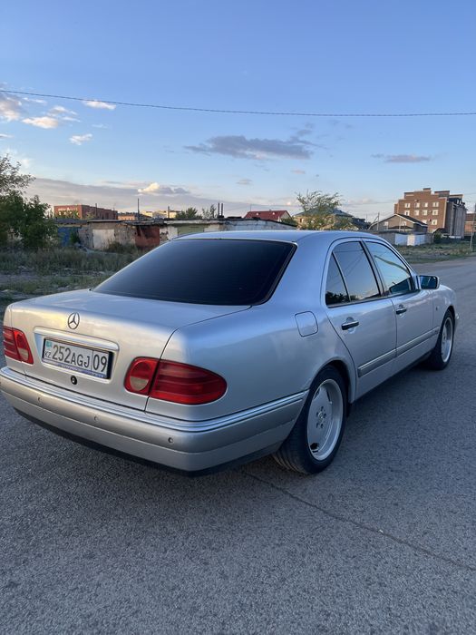 Продам w210 Classic 2л
