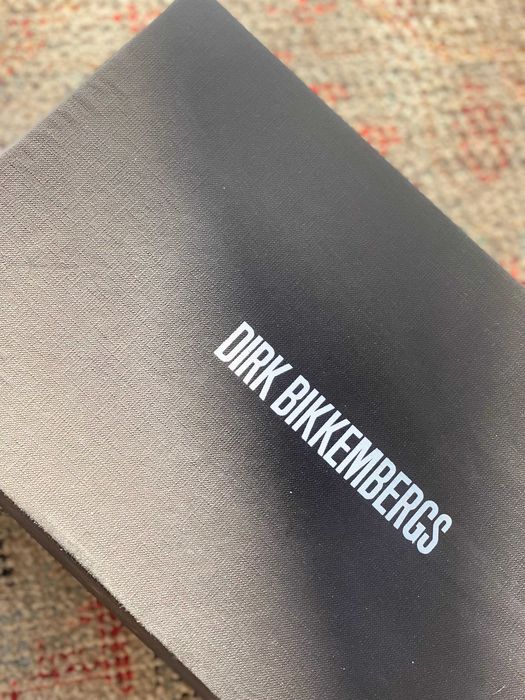 BURBERRY, Ermenegildo Zegna, Bikkembergs