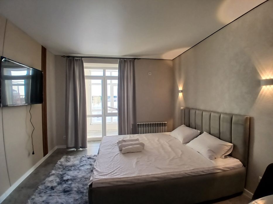 Сдаётся по суточно 1 ком.студия