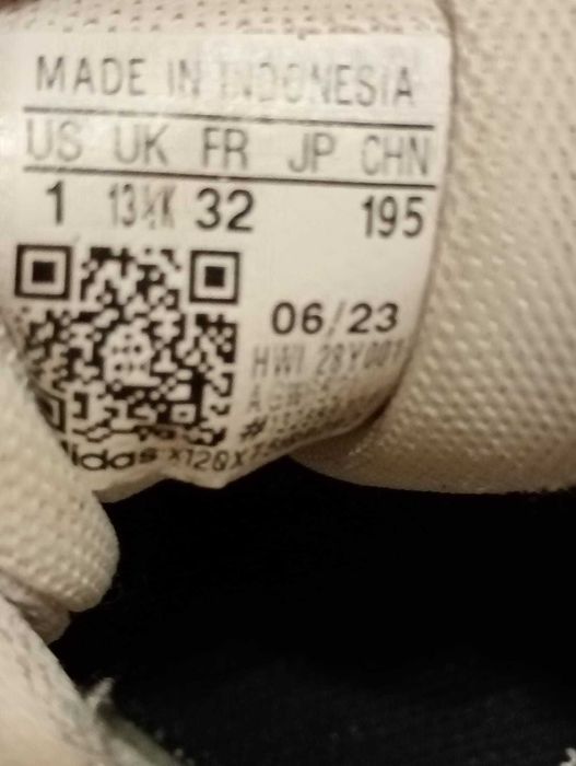 Pantofi sport Adidas nr.32