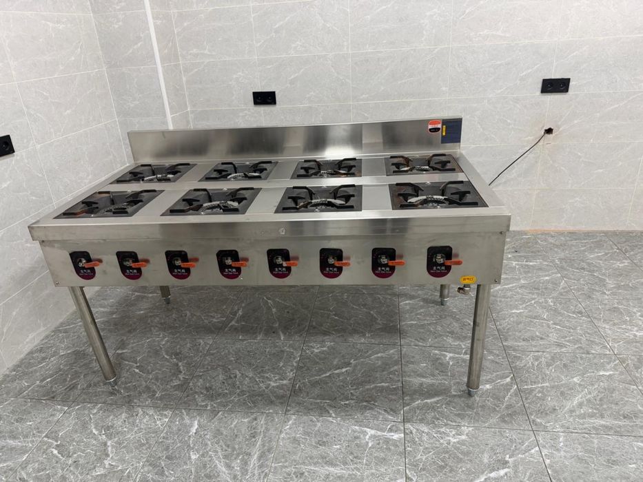 Газовая плита 8 конфорок
