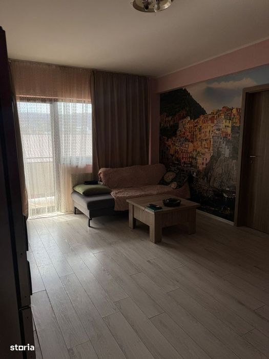 Apartament 3 camere zona Stejarului