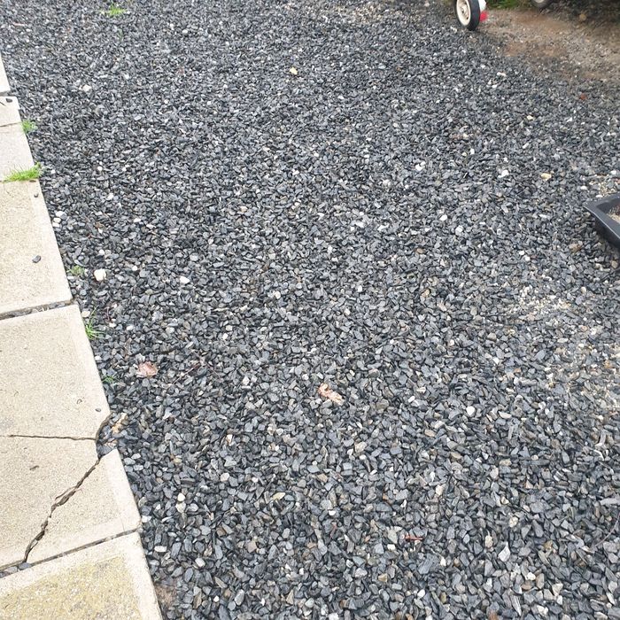 Nisip sort pietris zidarie sape beton balastru pamant basculabil