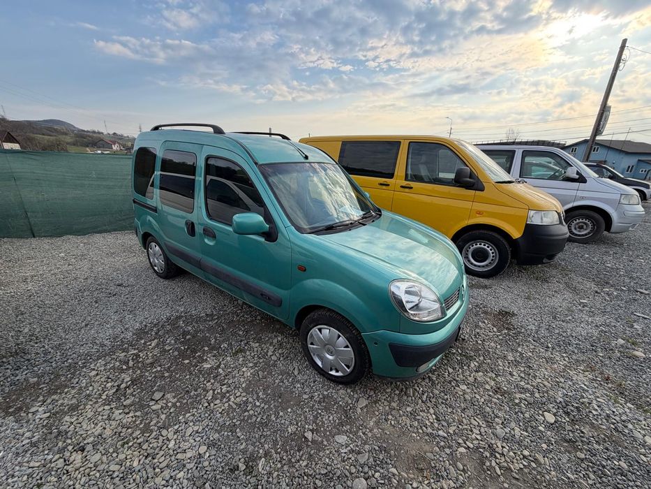 Vând Renault Kangoo