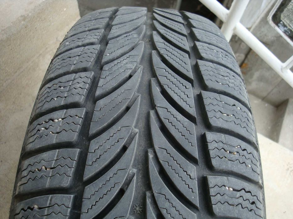 Зимни гуми с джанти 185/65/15
