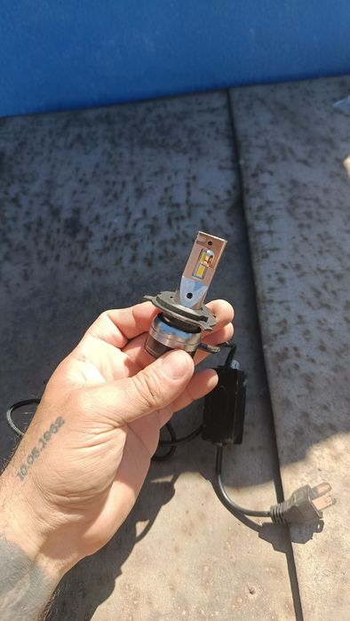 Продам лед лампочки