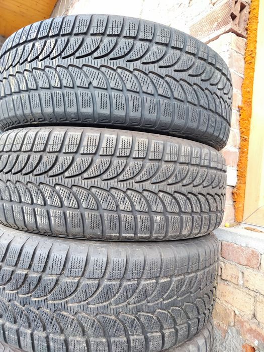5 бр зимни 235/60/18 Bridgestone