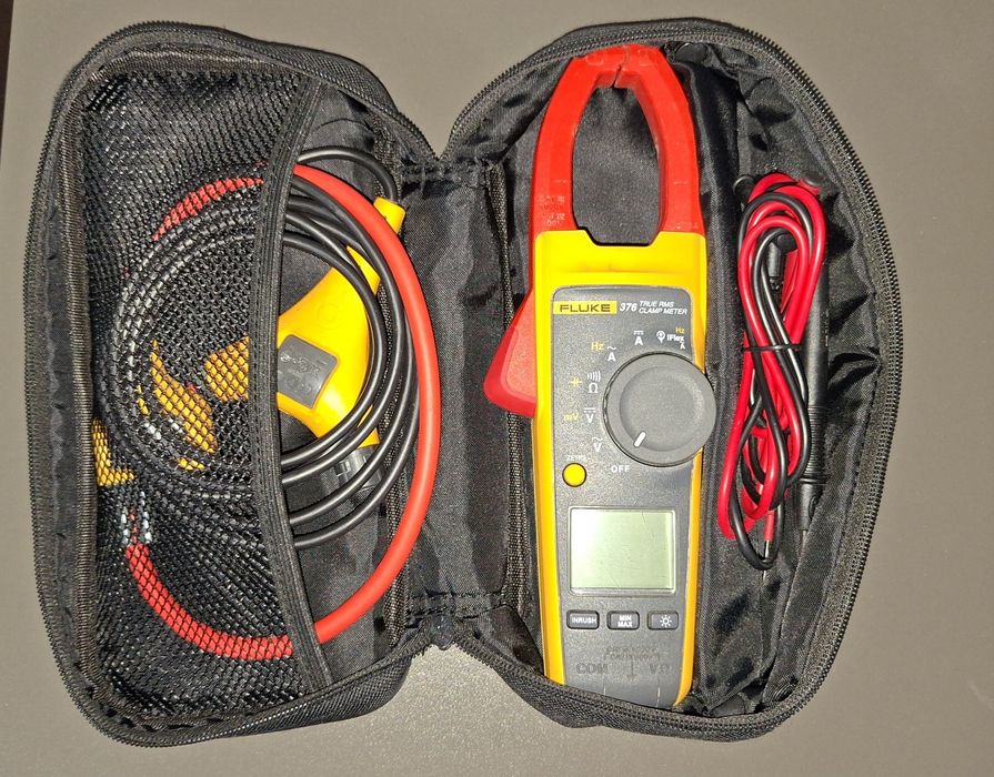 Cleste Ampermetric Fluke 376 FC TrueRMS AC/DC Wireless Compatibil iFle