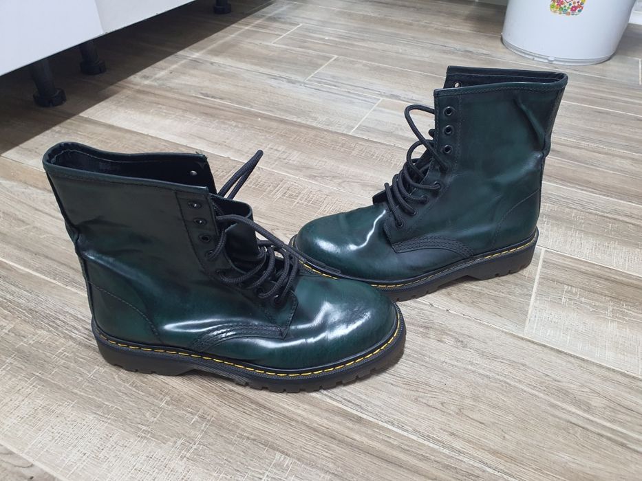 ghete dama Mauro Giuli. marime 41