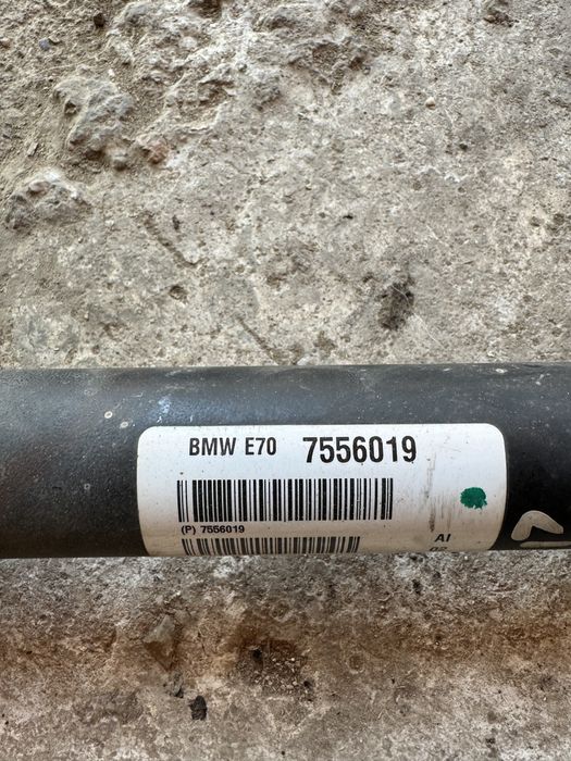 Преден кардан бмв х5,е70(preden kardan bmw x5,70)