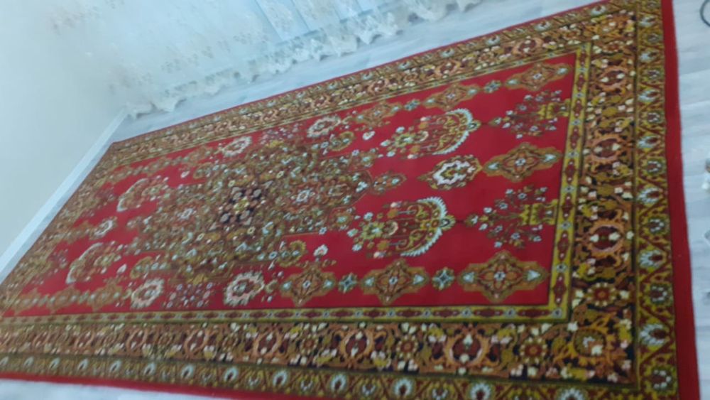 Продам ковёр  ..