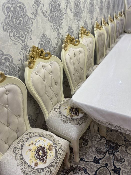 Стол стулями комплект 12-стул