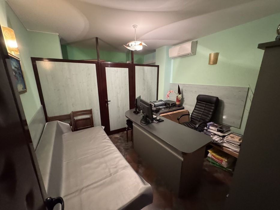 Продава се Многостаен апартамент в София, Витоша - 112 кв.м за 2411 €/кв.м - Снимка #11