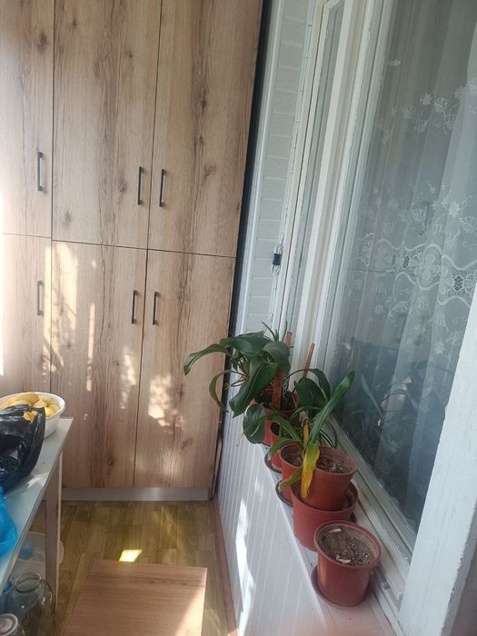 Дом 4этаж санузел раздельный комната раздельно рядом карзинка метро