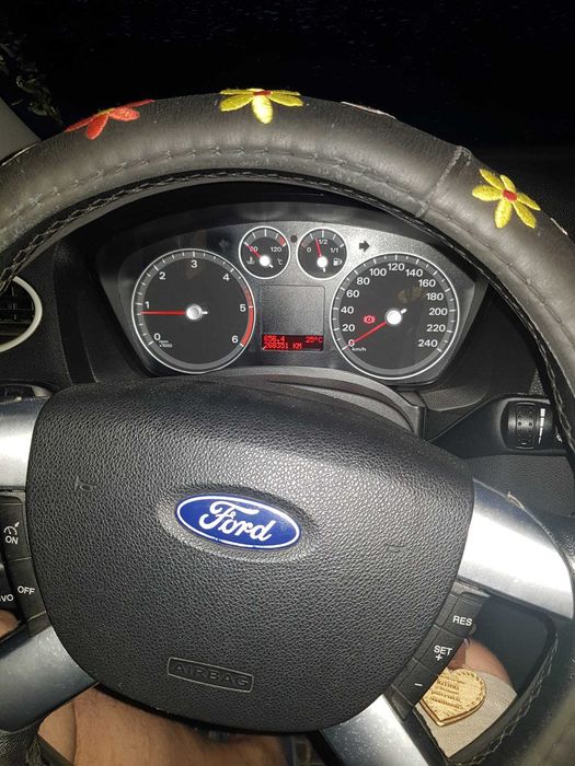 Ford focus mk2 1,6tdci