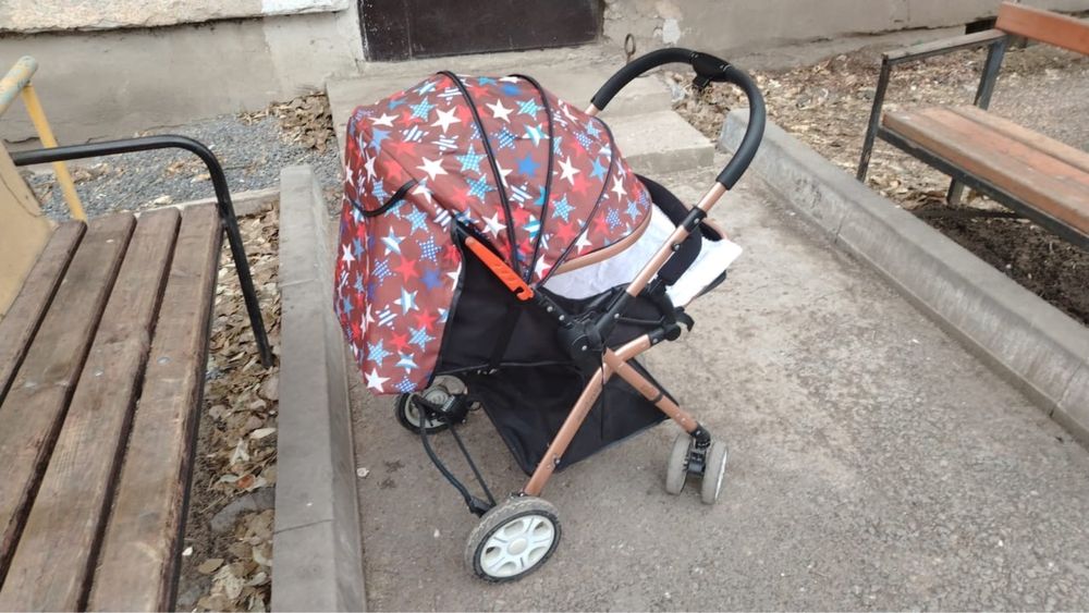 Продам коляску в хорошем состоянии