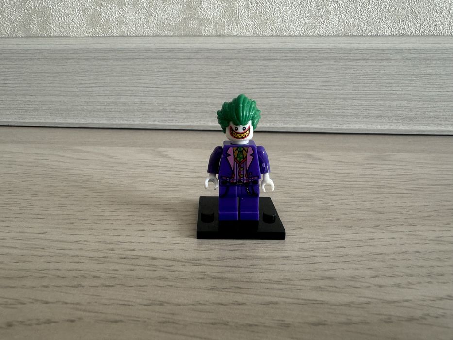 Продам лего джокер