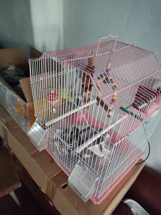 Продаётся клетка для попугая