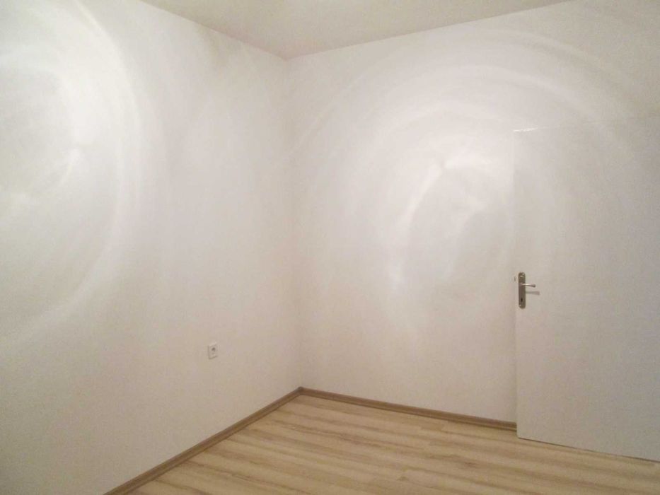 Продава се Тристаен апартамент в Габрово, Център - 70 кв.м за 604 €/кв.м - Снимка #3