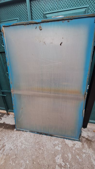 Алюминий листь  продам