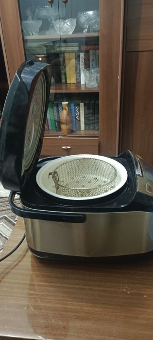 Мультиварка Polaris